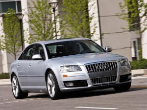 Audi S8 2008 года  (NA)